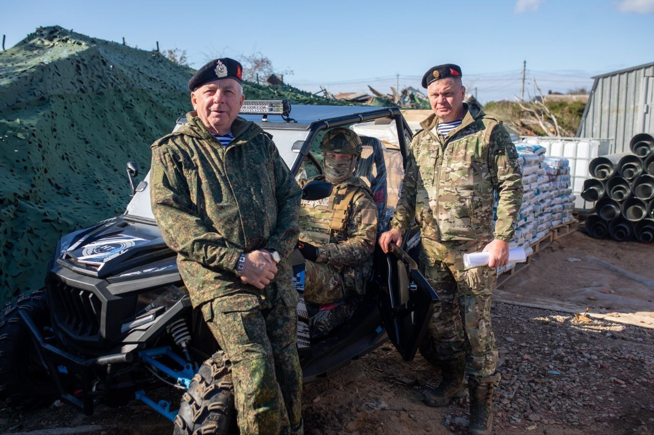 Саратовские общественники передали участникам СВО автомобили, мотоциклы и яблоки